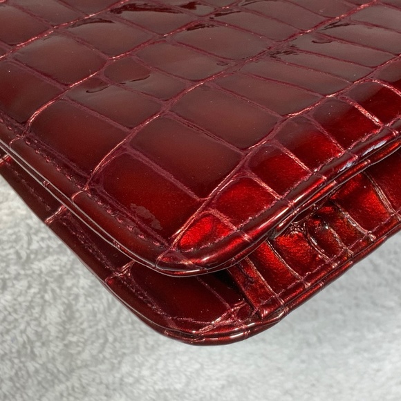 Stuart Weitzman Red Croc Frame Bag - Picture 13 of 14